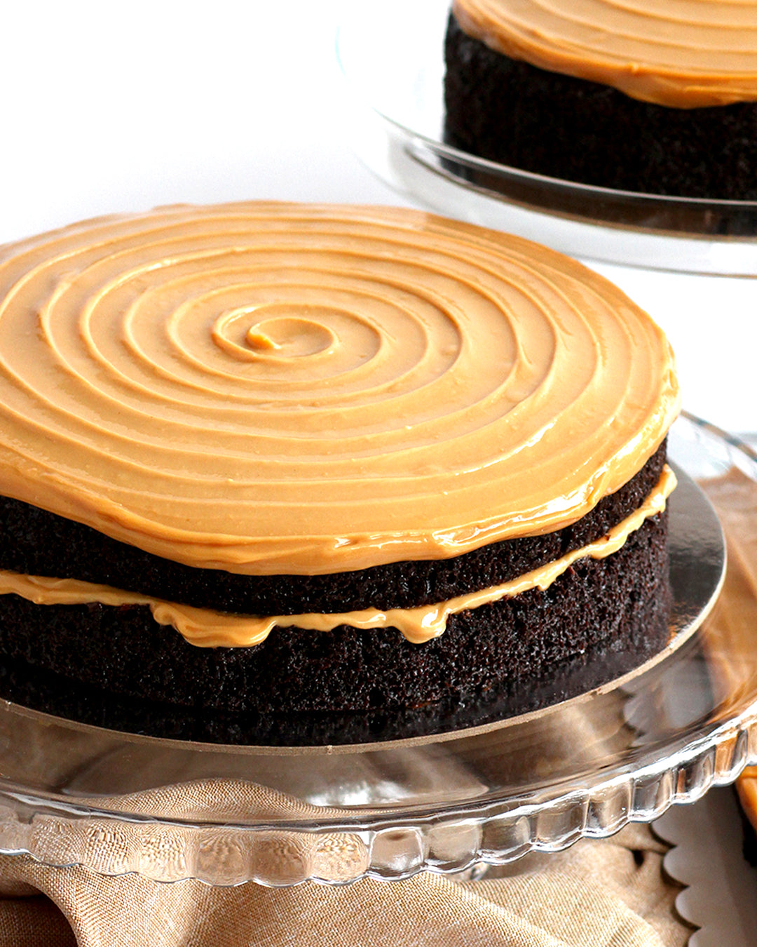 2-Layer Chocolate Cake: Salted Caramel, Dulce de Leche or Combination (9" Round)