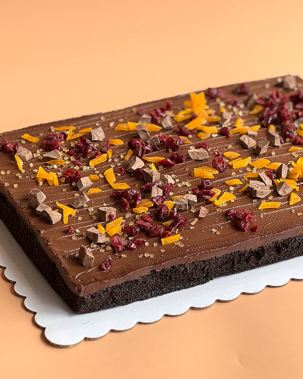 Holiday Sheet Cake: Salted Caramel Chocolate Delight (10"x14" Rectangular)