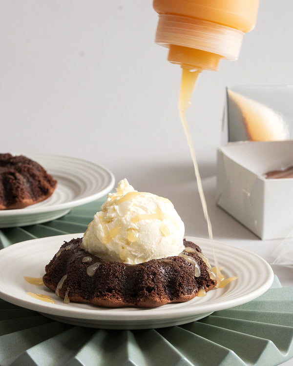 Molten Lava Cake (Heat & Serve)