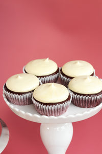 Red Velvet Cupcakes (Regular or Mini)