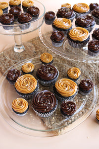 Mixed Cupcake Box or Can: Salted Caramel & Dulce de Leche (Regular or Mini)