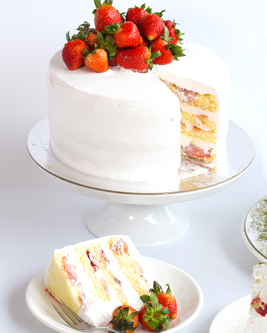 Strawberry Shortcake  (3-Layer Cake, 8" Round)