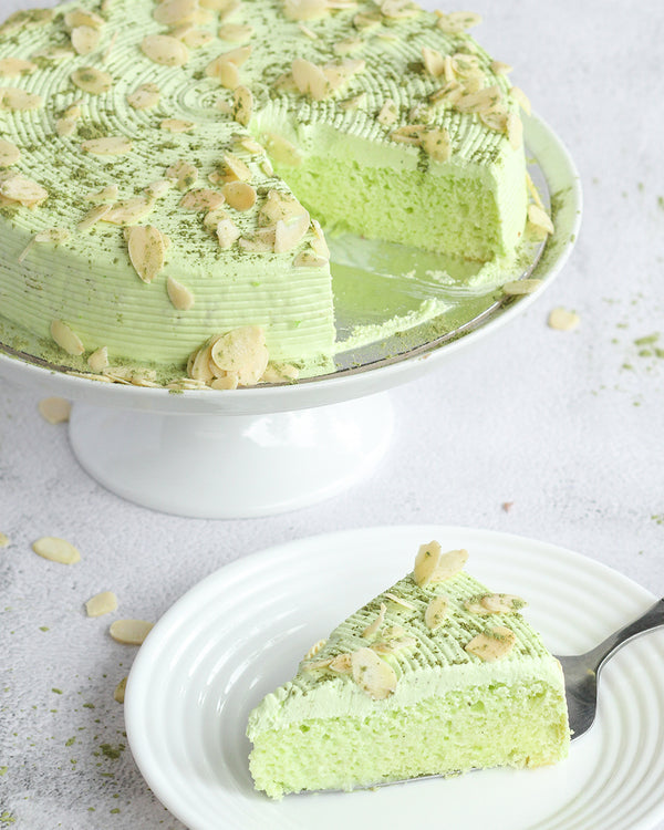 Pandan Tres Leches Cake  (8" Round)